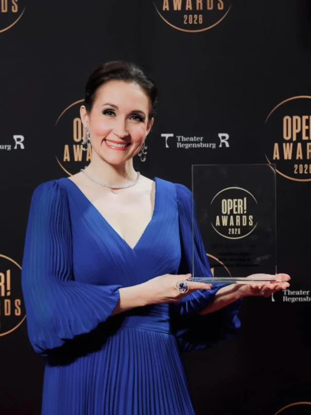 Best Solo Album!!! 🌟😭🙏 It is so incredibly moving to be recognized by the opera industry for “GOLDEN AGE” 🌟 What a beautiful evening in Regensburg surrounded by inspiring artists! Sharing this award with @brownleetenor who is in Tokyo but with us in spirit! Thank you Larry for recording this album with me, I’m so grateful for our work together onstage and in the studio!! 🙏 Very special thanks to @ivanrepusicconductor @rundfunkorchester for your artistry and generosity and also to @mwamanagement @pentatonemusic @themarymot @geraldmartinmoore @renaudloranger and many, many others who made this album possible! 🌟

Vielen Dank, @opermagazin @theaterregensburg 🙏

💎 @TamsenZ 
👗 @terijondresses 

#OperAwards #Opera #GoldenAge #BestSoloAlbum