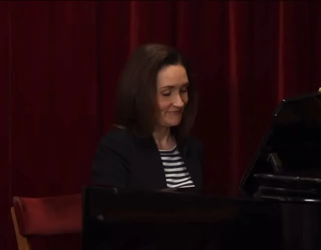 ZERBINETTA and the PIANO 🎹 
 
🎶 Watch the full video on Youtube at the link in my bio 👆 

Our last performance of Ariadne auf Naxos is tonight at the @wienerstaatsoper! ♥️

#RichardStrauss #Zerbinetta #AriadneaufNaxos #Piano 

🎥 Excerpt from video by the Wiener Staatsoper
📸 Cover photo © Wiener Staatsoper / Michael Poehn