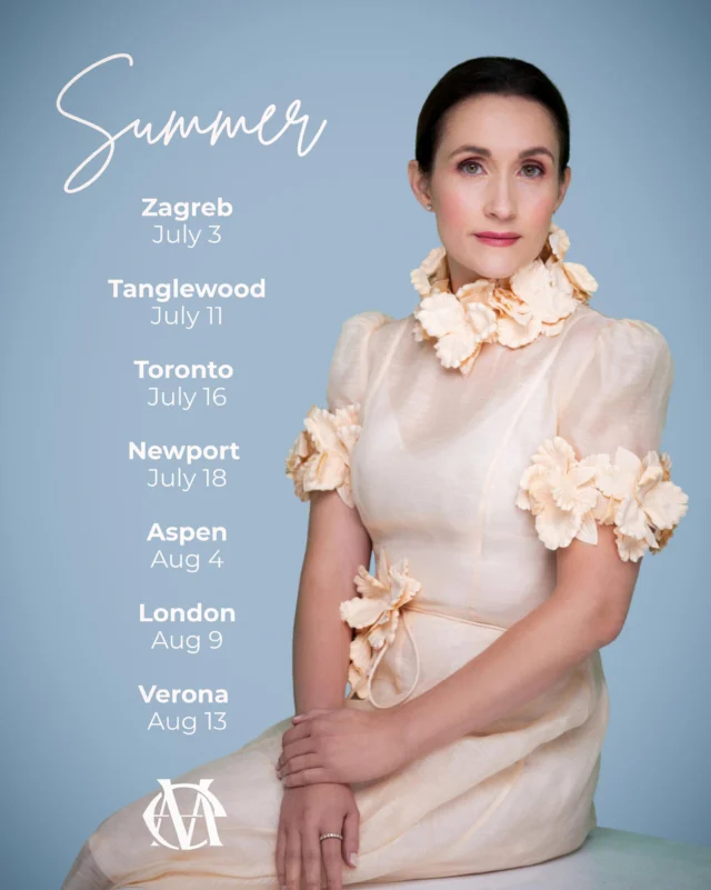 ☀️ Summer is here and I’m bopping around the globe. Come see me! ☀️

📍Zagreb Classic Festival, Croatia | July 3 
Golden Age @ivanrepusicconductor @brownleetenor 
@zagrebtourist @hrvatskonarodnokazalistezagreb 

📍Tanglewood Music Festival, Lenox, MA | July 11 
Mahler 4 @bostonsymphony @andrisnelsons @tanglewoodmusicfestival 

📍Toronto Summer Music Festival, Canada | July 16 
Golden Age @brownleetenor @malcolmmartineau @torontosummermusic 

📍Newport Classical Music Festival, RI | July 18
Golden Age @brownleetenor @malcolmmartineau @newportclassical #Breakers @newport.mansions 

📍Aspen Music Festival, CO | Aug 4
Golden Age @brownleetenor @myrahuang @aspenmusicfest 

📍BBC Proms, London, England | Aug 9
Mozart & Haydn @orchestraoftheageenlightenment @bbcradio3 @peterwhelanpp 

📍Arena di Verona, Italy | Aug 13
Carmina Burana @arenadiverona @conlonconductor

📸 @the.gonz
👗 @zimmermann 
💄 @glowbyaffan