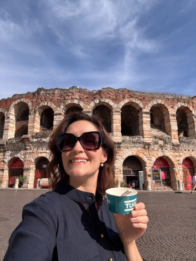 It’s hot here in Verona but that’s how we like Carmina Burana at @arenadiverona ❤️‍🔥🔥 And luckily there’s gelato on every corner 🍨😋 

Tomorrow night!! Domani sera siamo in arena!!! 9:30pm

#CarminaBurana #InArena #CarlOrff #Verona